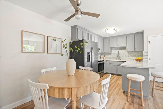 755 14th Avenue 306, Santa Cruz, CA 95062