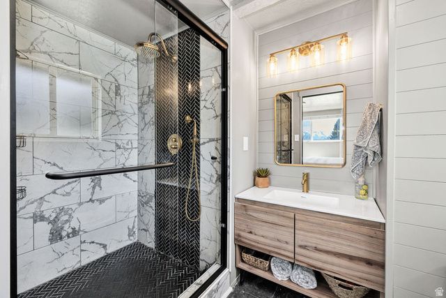 1672 N 1560 E, North Logan, UT 84341