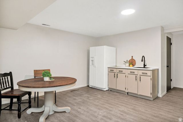 1672 N 1560 E, North Logan, UT 84341