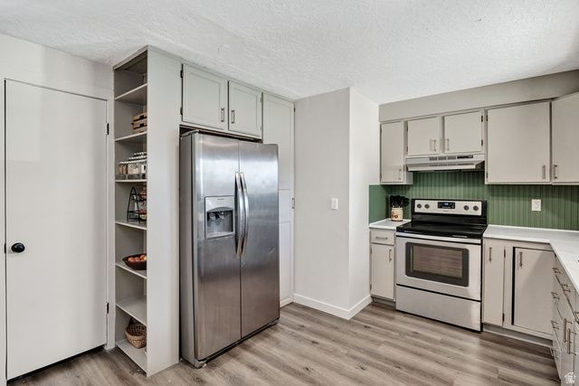 1672 N 1560 E, North Logan, UT 84341