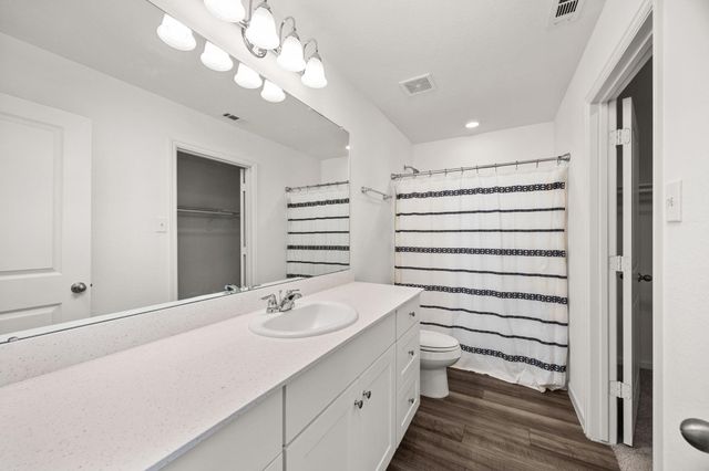 674 Amesbury Road, Montgomery, TX 77316