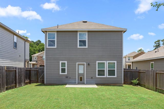 674 Amesbury Road, Montgomery, TX 77316