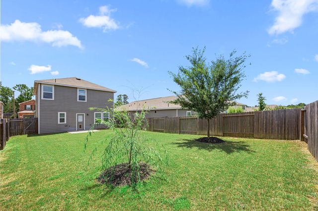 674 Amesbury Road, Montgomery, TX 77316
