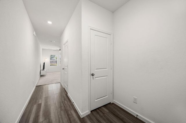 674 Amesbury Road, Montgomery, TX 77316