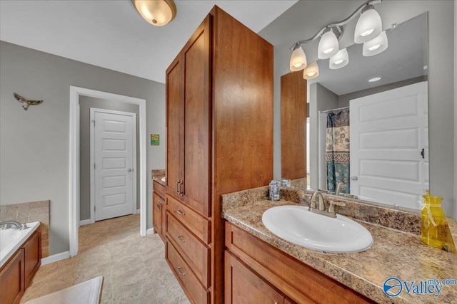 125 County Road 1033, Fort Payne, AL 35968