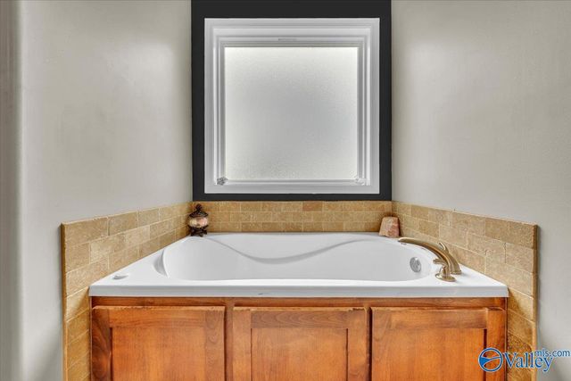 125 County Road 1033, Fort Payne, AL 35968