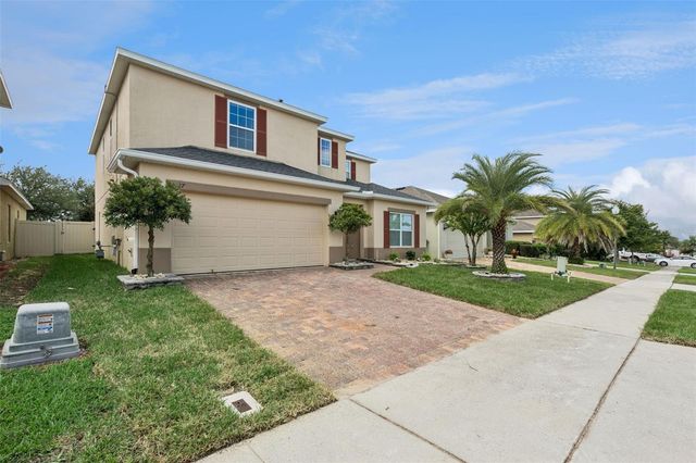 2227 NAPONE LANE, Minneola, FL 34715