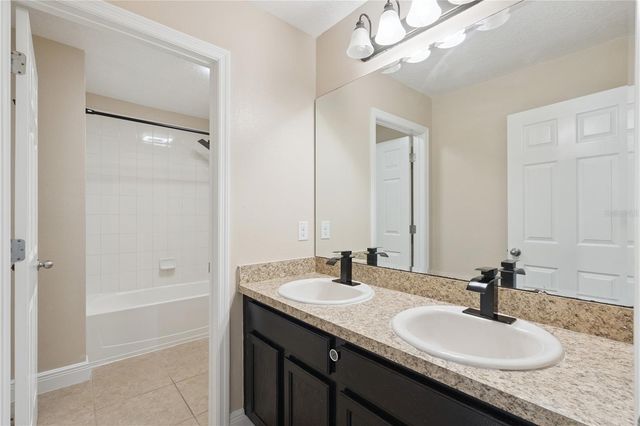 2227 NAPONE LANE, Minneola, FL 34715