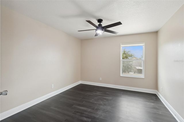 2227 NAPONE LANE, Minneola, FL 34715