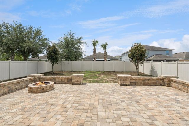 2227 NAPONE LANE, Minneola, FL 34715