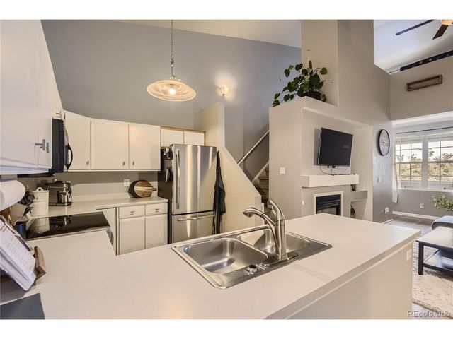 2850 W Centennial Dr D, Littleton, CO 80123