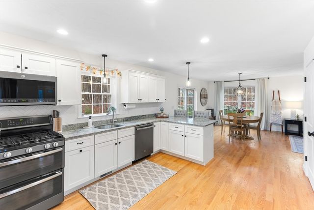 11 Highland St, Easton, MA 02375