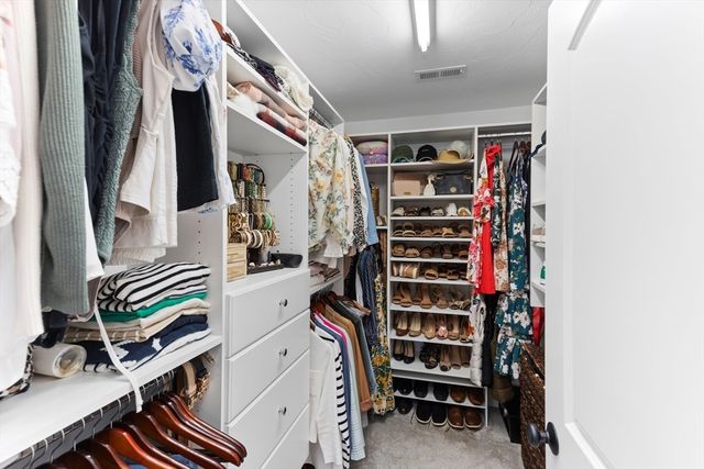 11 Highland St, Easton, MA 02375