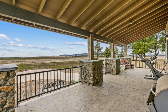 7617 E Elder Rd, Valleyford, WA 99036