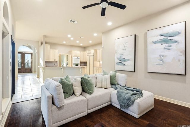 136 WESTCOURT LN, San Antonio, TX 78257