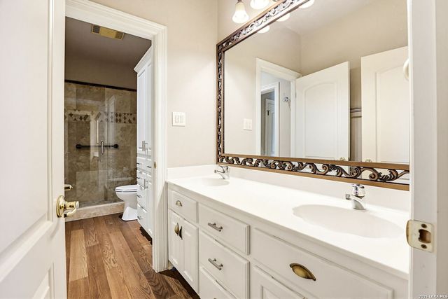 136 WESTCOURT LN, San Antonio, TX 78257