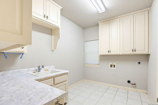 136 WESTCOURT LN, San Antonio, TX 78257