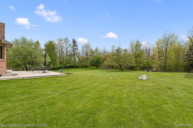23071 Napier Road, Northville, MI 48167