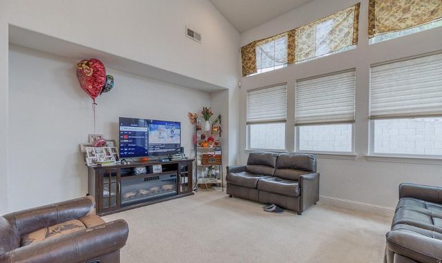 3453 Bungalows Dr, Tracy, CA 95376