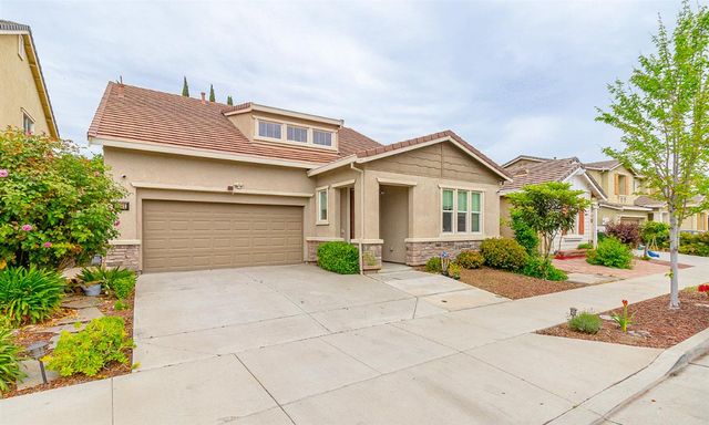 3453 Bungalows Dr, Tracy, CA 95376