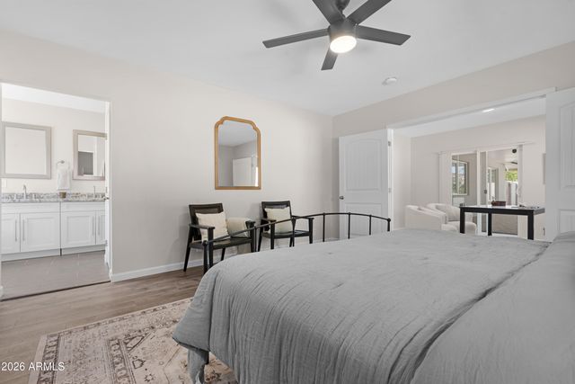 3001 N 43RD Place, Phoenix, AZ 85018