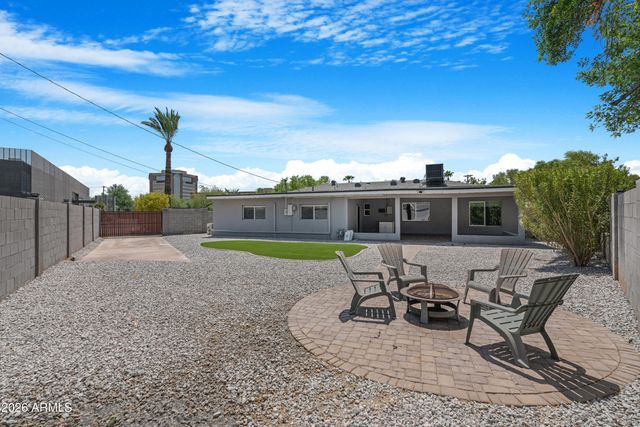 3001 N 43RD Place, Phoenix, AZ 85018