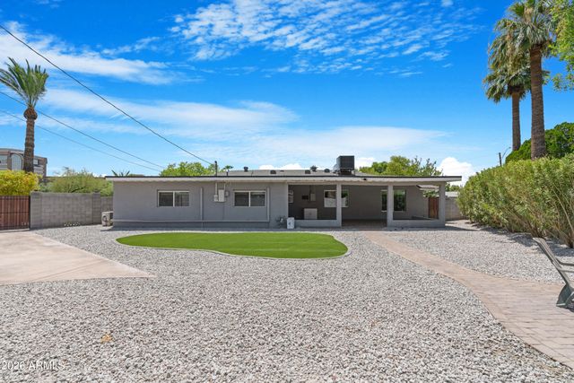 3001 N 43RD Place, Phoenix, AZ 85018