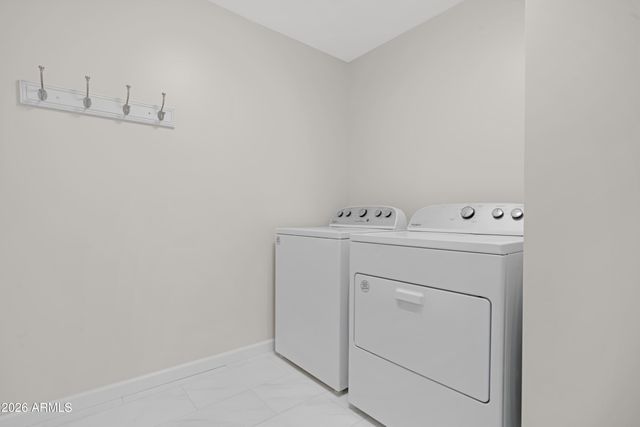 3001 N 43RD Place, Phoenix, AZ 85018