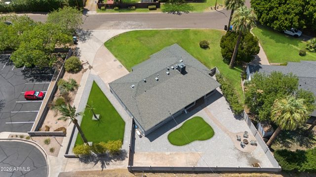 3001 N 43RD Place, Phoenix, AZ 85018