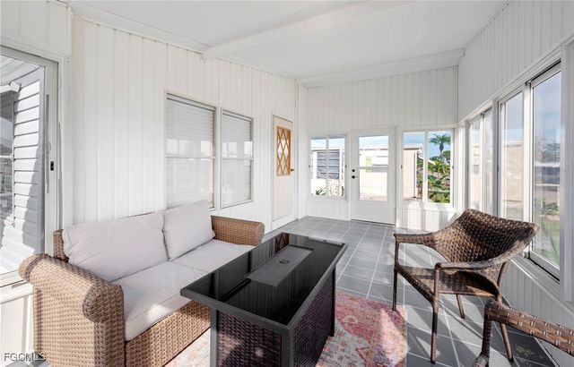 112 Poinsettia DR, Fort Myers, FL 33905