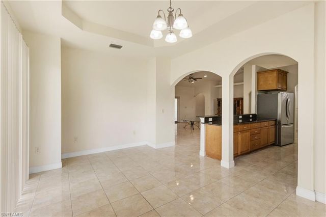 2495 62nd AVE NE, Naples, FL 34120