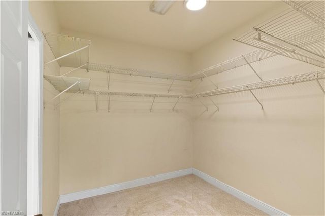 2495 62nd AVE NE, Naples, FL 34120