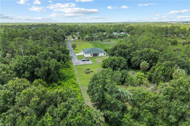 2495 62nd AVE NE, Naples, FL 34120