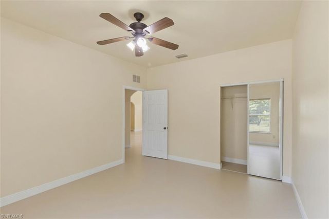 2495 62nd AVE NE, Naples, FL 34120