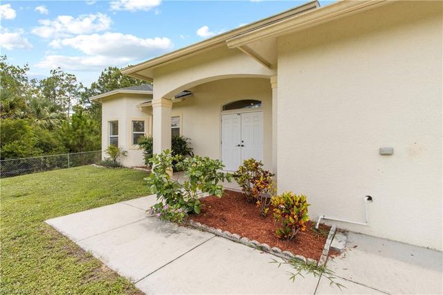 2495 62nd AVE NE, Naples, FL 34120