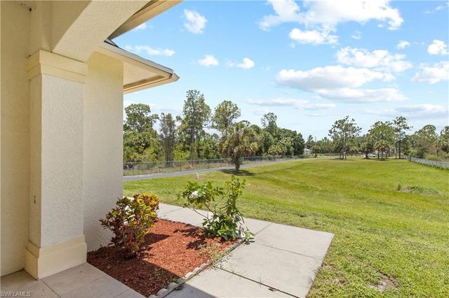 2495 62nd AVE NE, Naples, FL 34120