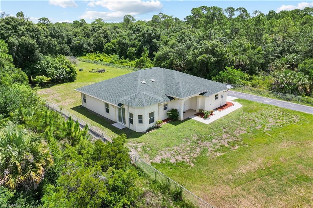 2495 62nd AVE NE, Naples, FL 34120