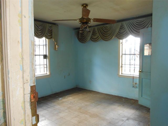 8535 Wiggins Street, Houston, TX 77029