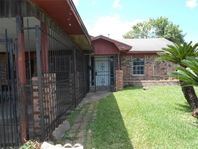 8535 Wiggins Street, Houston, TX 77029