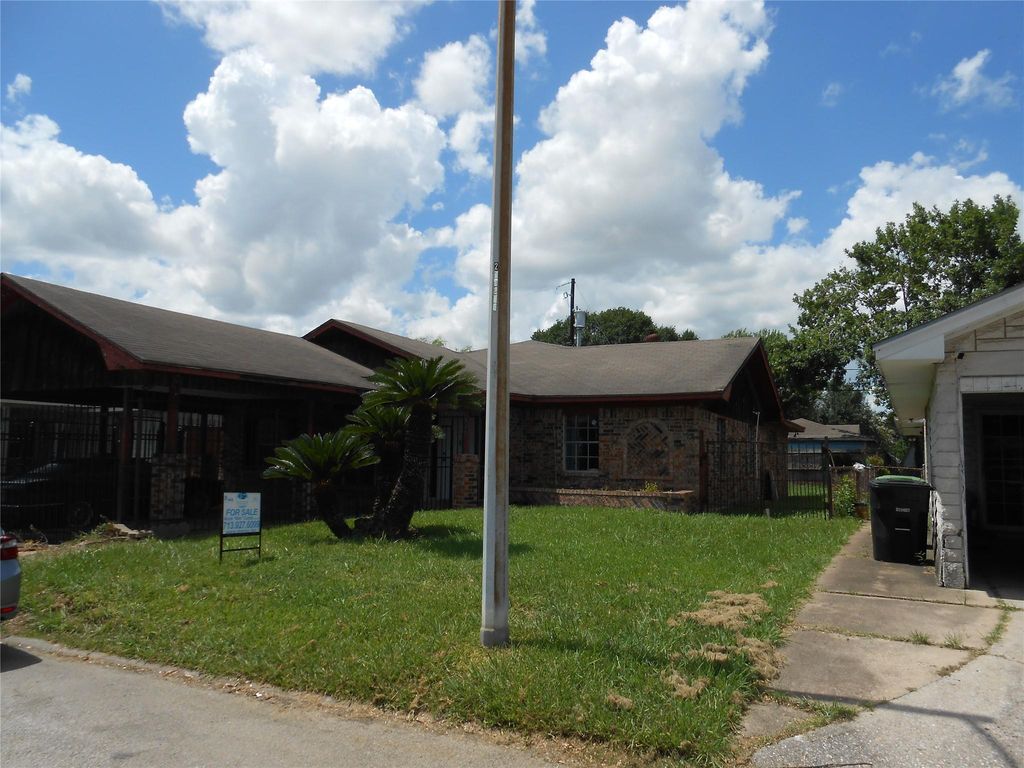 8535 Wiggins Street, Houston, TX 77029
