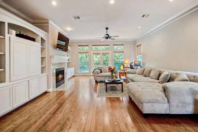 1013 Crocker Street, Houston, TX 77019