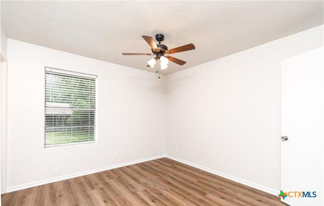 1 Cliffside Drive, Belton, TX 76513