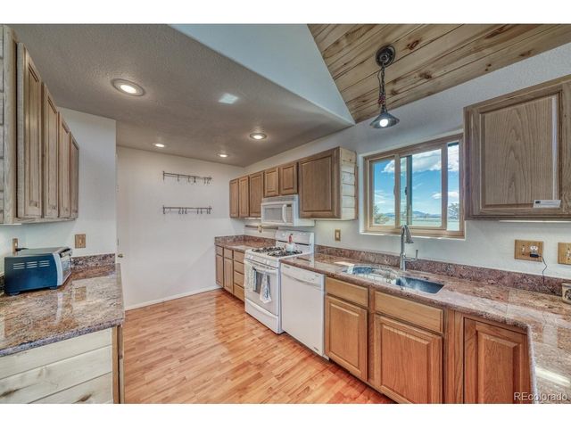 229 Ladigo Ln, Hartsel, CO 80449