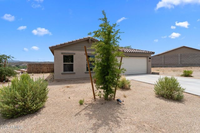 605 Vista Ridge Court, Wickenburg, AZ 85390