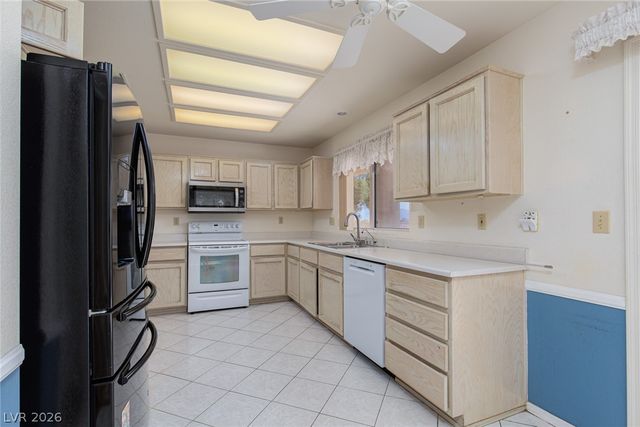 3104 Lotus Hill Drive, Las Vegas, NV 89134