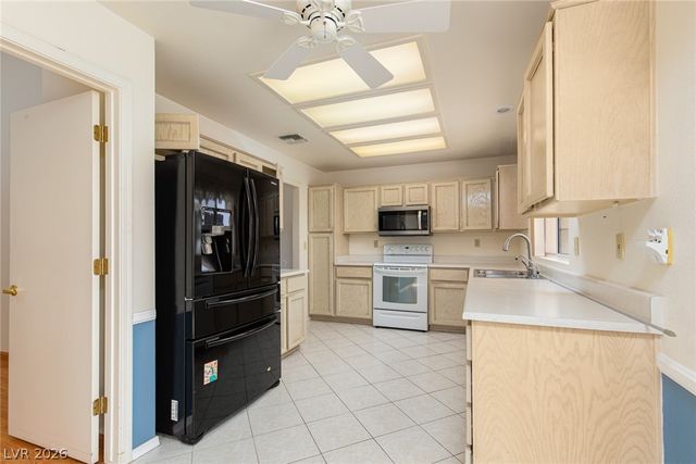3104 Lotus Hill Drive, Las Vegas, NV 89134