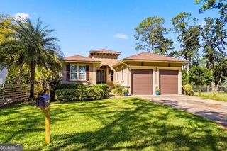 135 Stewart Street, St. Simons, GA 31522