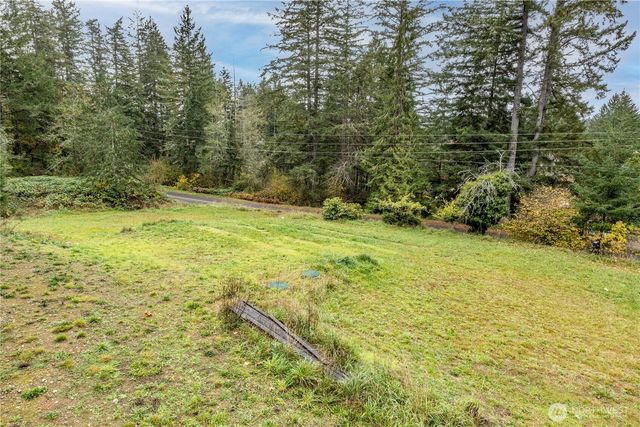 161 Oak Street, Quilcene, WA 98376