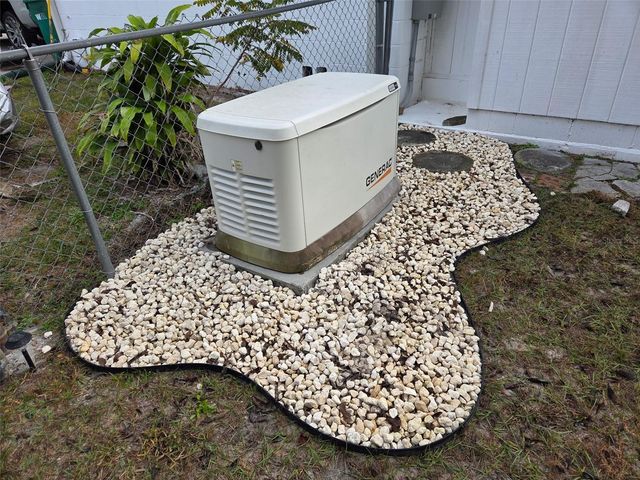 502 WOLFE STREET, Wildwood, FL 34785