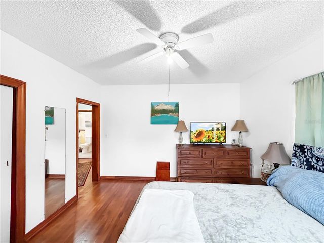 502 WOLFE STREET, Wildwood, FL 34785